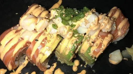 Ultra Salmon Roll