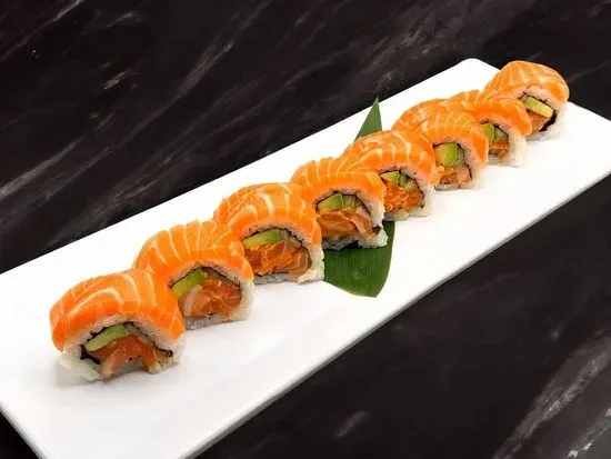 ULTIMATE SALMON ROLL