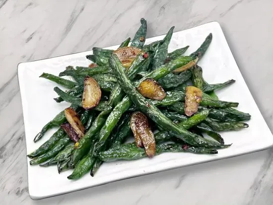 GARLIC GREEN BEANS