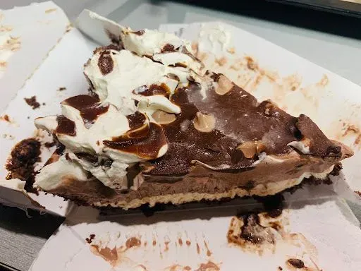 HERSHEY'S® Sundae Pie