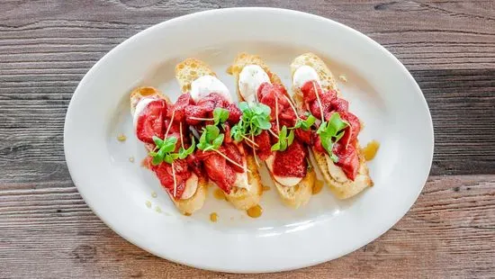 Strawberry Basil Crostini