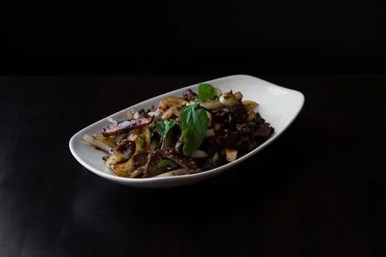 Basil & Dried Chili Beef (GFS)