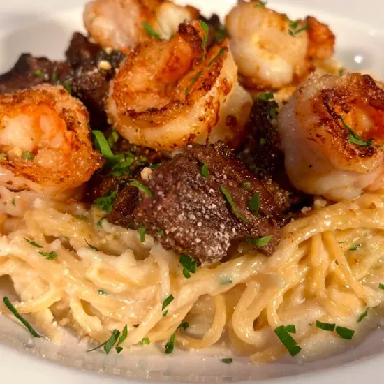 Cajun Shrimp and Steak Pasta