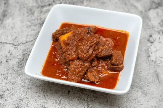 Burmese Beef Curry with Potatoes