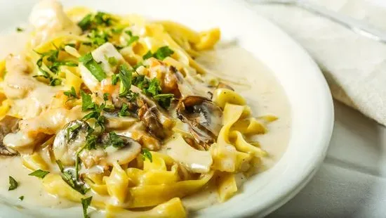 Chicken Fettuccine Alfredo