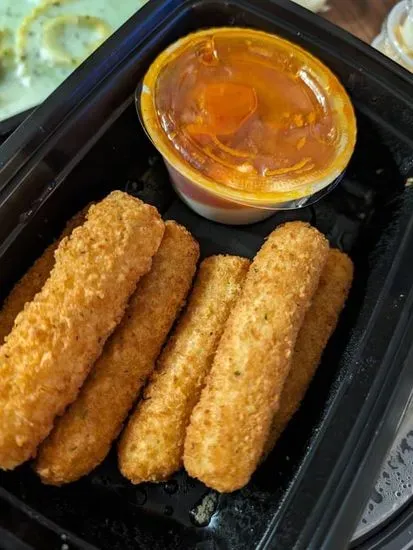 Fried Mozzarella Sticks 6pc