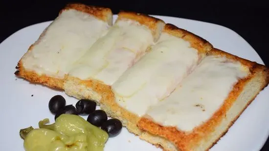 Garlic Cheese Bread