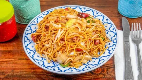 Mongolian BBQ Pork Chow Mein