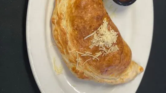 Pepperoni Calzone