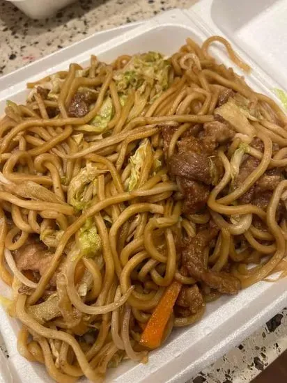 豬炒麵 / 河粉 Pork chow mein / chow fun