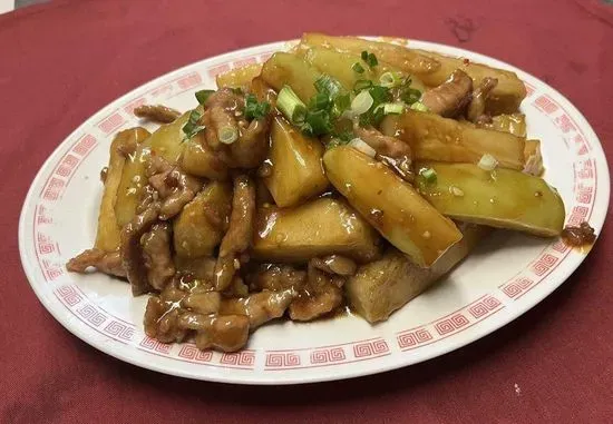 S15. 魚香茄子 Eggplant with Hot & Spicy Sauce