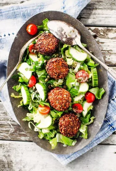 Falafel Salad