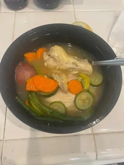 Caldo De Pollo