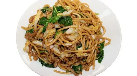 Shredded Pork Fried Noodle with Vegetables