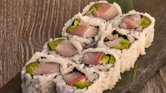 Yellowtail Jaiapeno Roll