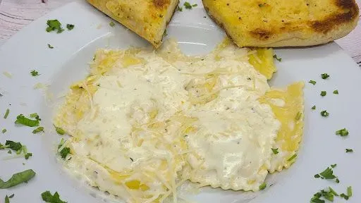 Stuffed Cheese Ravioli