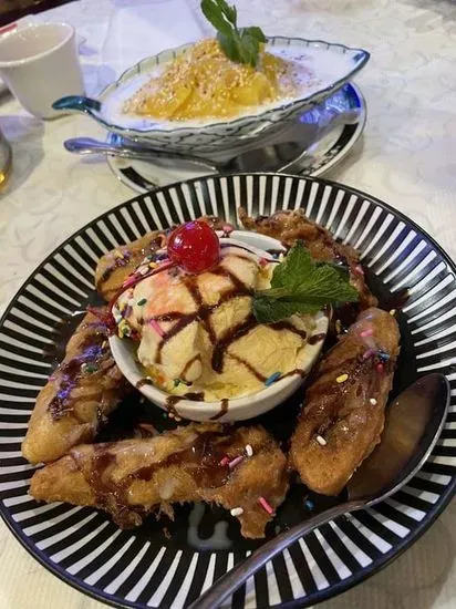 T 1. Fried Banana W/ Ice Cream