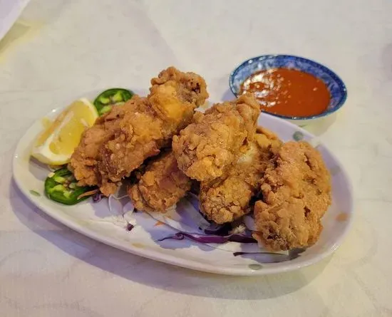 108 Thai Style Fried Chicken Wings