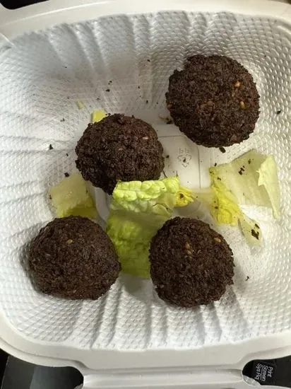 4 Pieces Falafel