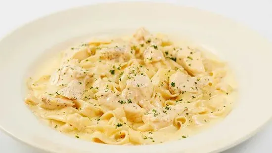 Fettuccini Alfredo with Chicken