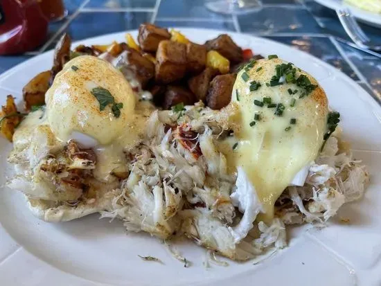 Crab Benedict