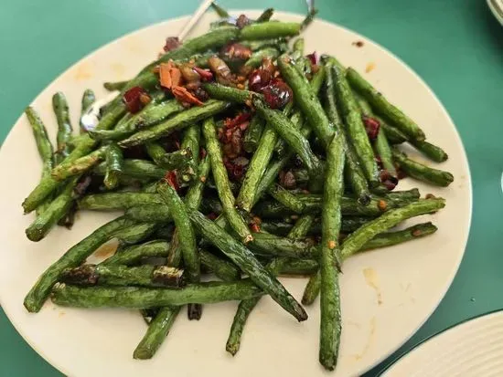 4. Chicken with Green Bean