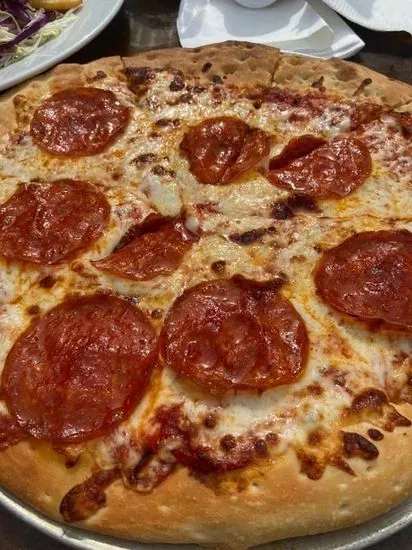 Pepperoni pizza