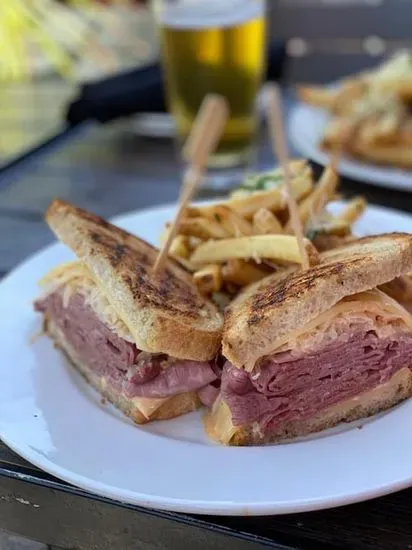 Reuben Sandwich