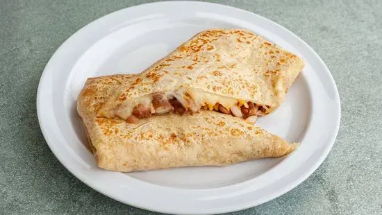 Quesadilla Gigante