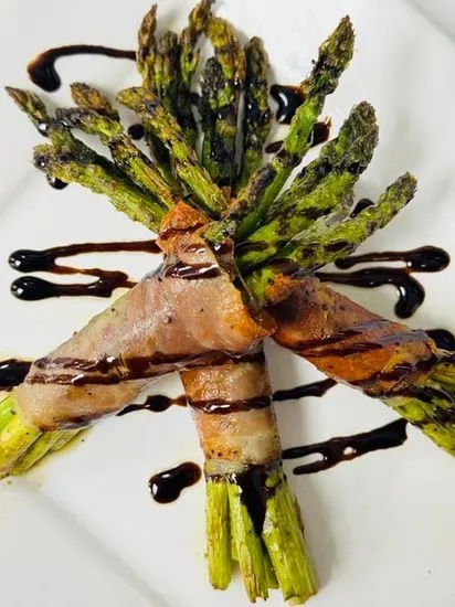 Prosciutto Wrapped Asparagus 