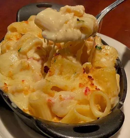 MAC & CHEESE