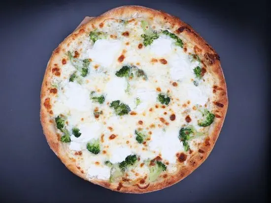 White Broccoli Pizza