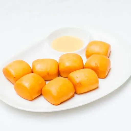 Small Steamed Buns W. Cream