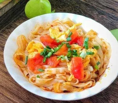Tomato Noodle Soup