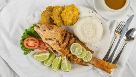 Pargo Frito (Fried Red Snapper)