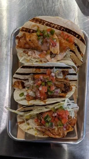 BAMA CHICKEN TACOS