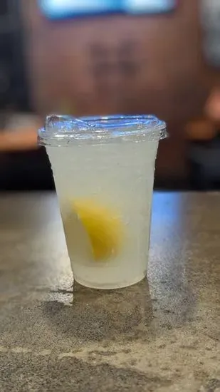 FRESH SHOOK LEMONADE