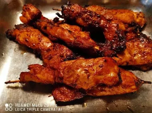 6 BBQ Chicken Sticks(6)