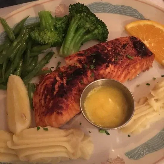 West Coast Wild King Salmon Broiled Filet