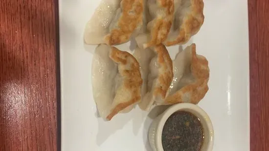 Fried or Steamed Pork Dumplings (8)