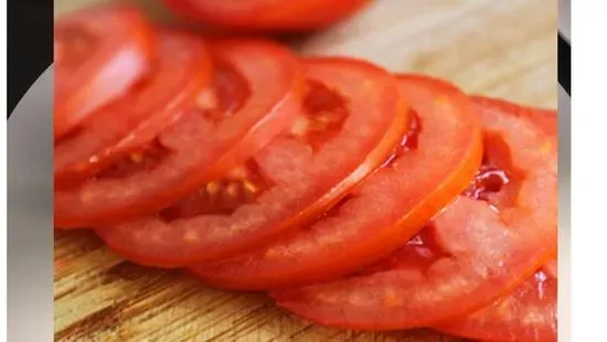 Sliced Tomatoes