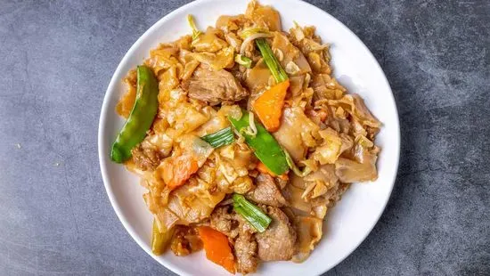 59. Beef Chow Fun