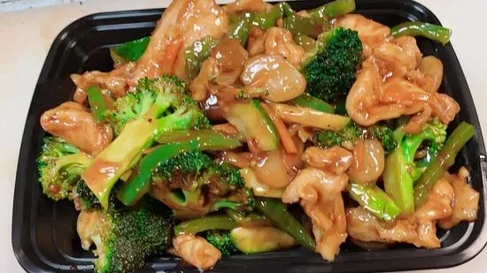 C6. Chicken with Black Bean Sauce