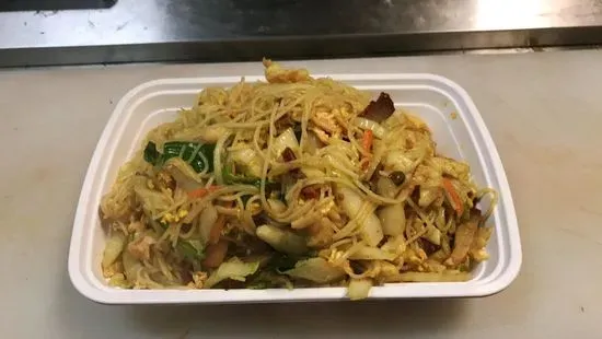 64. Singapore Chow Mei Fun 