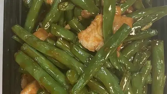 L27. Chicken with String Beans