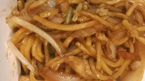 C11. Chicken Lo Mein