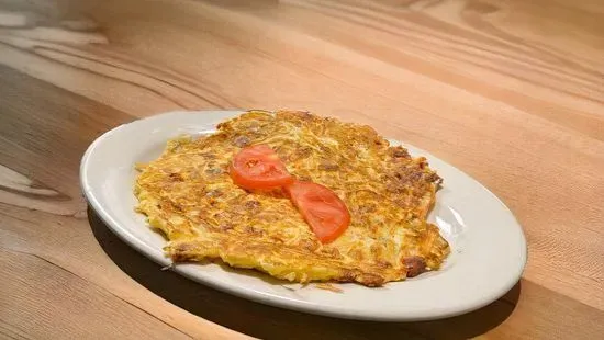 Tortilla De Chorizo, Cebolla Y Papas