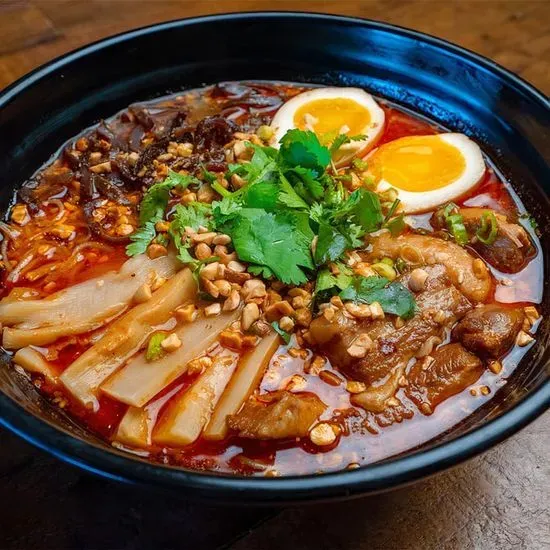 Szechuan Ma La Noodle Soup / 四川麻辣汤