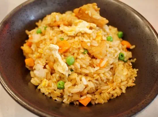 Kids Chicken Fried Rice / 儿童鸡肉蛋炒饭