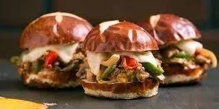 SLIDERS PHILLY CHEESTEAK